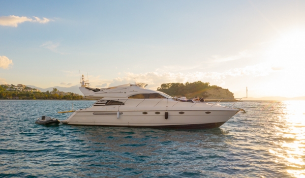 Fairline Squadron 55